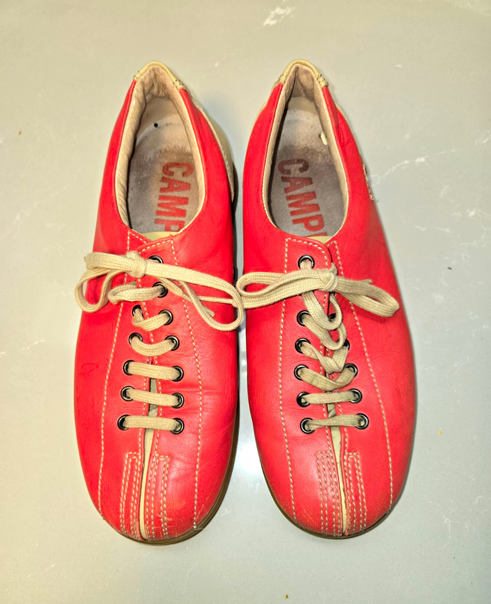 Y2K Camper Womens Pelotas Ariel Leather Coral Bowling Shoes US Size 8 EU 39